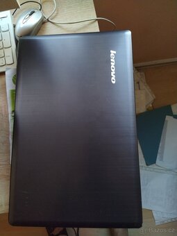 15,6" Lenovo Intel i5 až 3,3ghz;2gb grafika - 2