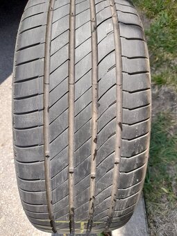 SADA ALU KOL ŠKODA VEL. 17" PNEU KUMHO 225/45 R17 - 2