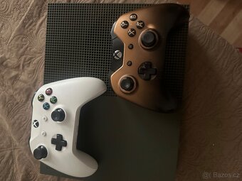 Xbox one X - 2