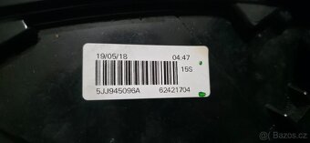Pravý zadní světlomet Škoda Rapid Spaceback - 2