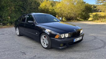 BMW E39 530D 142kw manuál cosmos-schwarz - 2