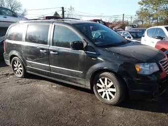 Chrysler Grand Voyager - 2