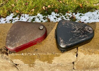 ČZ 125 B T - kastliky nářadí - 2