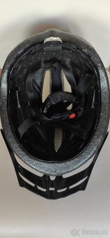 Cyklistická přilba Mango - 2