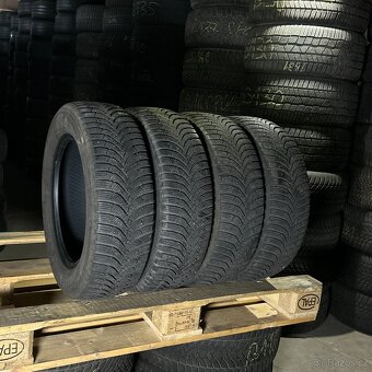 Zimní pneu 185/65 R15 88T Hankook 2x7mm a 2x5mmmm - 2