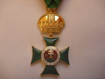 RU královský řád svatého Štěpána Uherský kříž FJI. R-U - 2