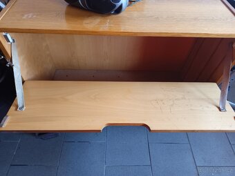 Skříň a peřiňák - 2