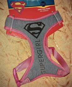 nové kšíry pro psy - Postroj pro psa DC Supergirl - 2