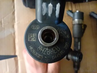 Vstřikovače + lišta - Renault 1.9dci F9Q - 2