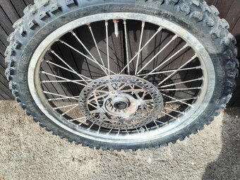 Přední kolo 21 - 2