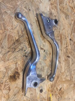 Harley Davidson páčky - 2