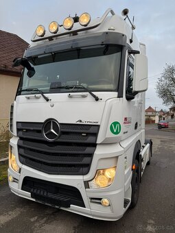 Mercedes-Benz Actros 1848 Gigaspace - 2