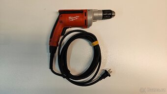 Vrtačka Milwaukee HDE 13 RQX, hezký stav - 2