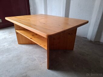 Konferenční stůl - 2