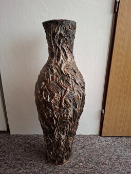 Dekorační váza - 2