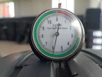 245/45 R18 GOODYEAR (1321) - 2