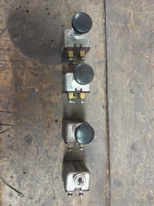 Tahací vypínač PAL (škoda) - 2