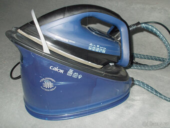 napařovací žehlička - 2