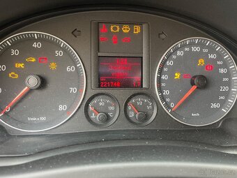 VW GOLF PLUS 1.6 FSI 85 kW - 2