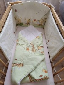 dřevěná postýlka/kolébka na kolečkách, s dvojvýbavou - 2