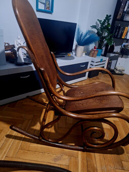 Houpací křeslo Thonet - 2