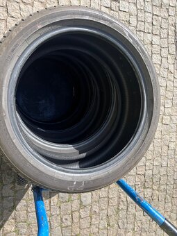 245/40R19 sada letních pneu - 2