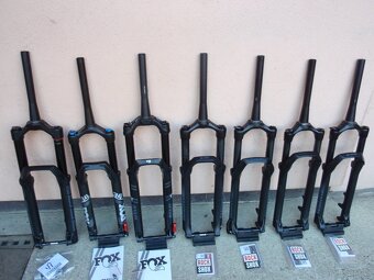 Nové vidlice Fox 34 a Rock Shox Zeb, 35, Recon, Judy - 2