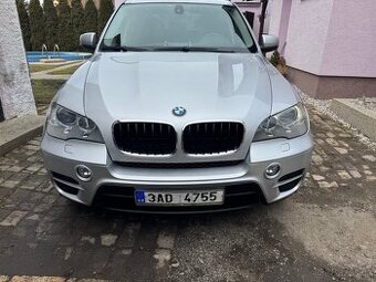 Bmw x5 e70 3.0d xDrive 180 kw nová stk. - 2