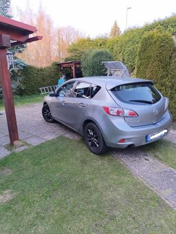 Mazda 3, 2011,1,6 77 kW, 166000 km - 2