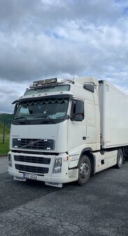 Volvo FH13 440 nosič výměnných nástaveb - 2
