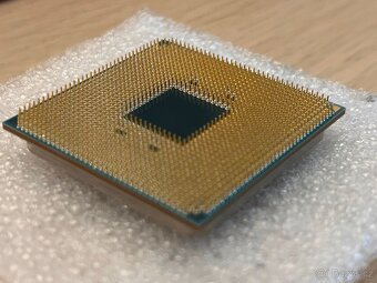 AMD Ryzen 5 2600X – orig. box (+chlazení) - 2
