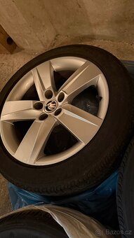 2 sady kol 215/45R16, 185/60R15 - 2