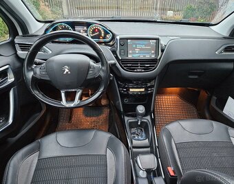 PEUGEOT 2008 ALLURE, 110k, AUTOMAT, PANORAMA, PRVNÍ MAJITEL - 2