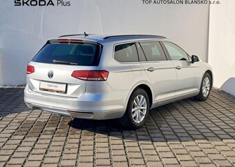 Volkswagen Passat 2,0TDI 110kW Variant BlueMotio - 2