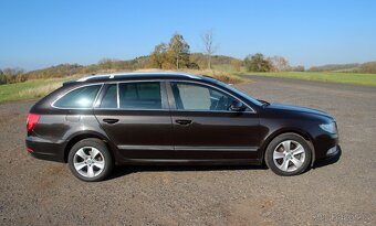 Škoda Superb 1,6 TDi GreenLine 77KW Combi - 2