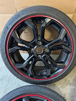 Prodám použitou letní sadu Ford fiesta ST line 205/45/17 - 2