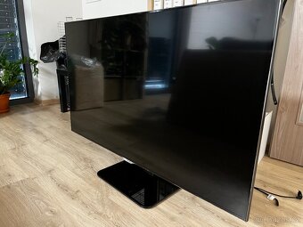Televize SAMSUNG UE55F6740SB - 2