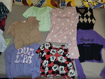 Set 51ks obleceni na holku vel.140,146,152 - 2