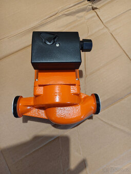 oběhové čerpadlo výtlak 8 m nové - 2