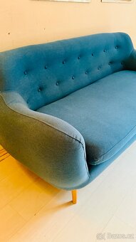 Designová dvoumístná sedačka z Bonami – zajímavý tvar - 2