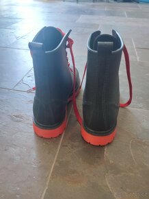 Nové gumáky - 2