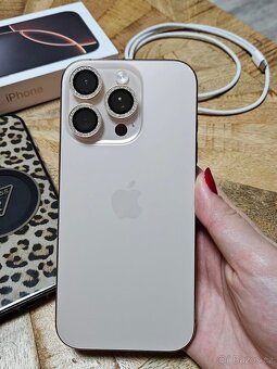Apple iPhone 16 Pro 256 GB pouštní titan TOP STAV - 2