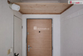 Pronájem bytu 1+kk, I.NP, Děčín - Želenice - 2