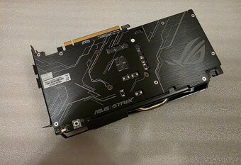 ASUS ROG STRIX GTX 1650 SUPER O4G GAMING - 2