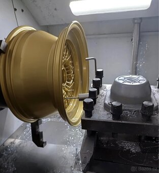 CNC kol límců - 2