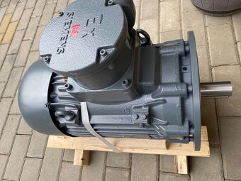 Motor Siemens 3F nový - 2