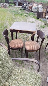 Stare stoly, zidle, lyze kresla z pudy - 2