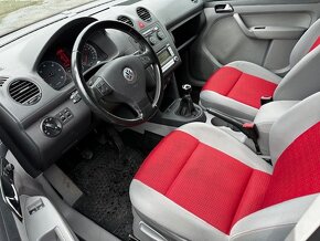 VW Caddy maxi 2.0TDi, r.2008, STK, klimatizace,7-míst - 2