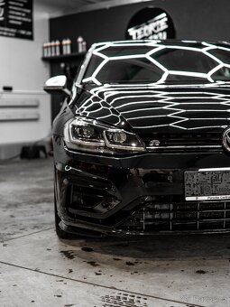 VW GOLF R 7.5 facelift 1.majitel - 2