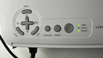 Projektor NEC V281W - stav nového - 2